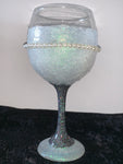 Custom Pearl Bride and Groom Wedding Wine Glass Set